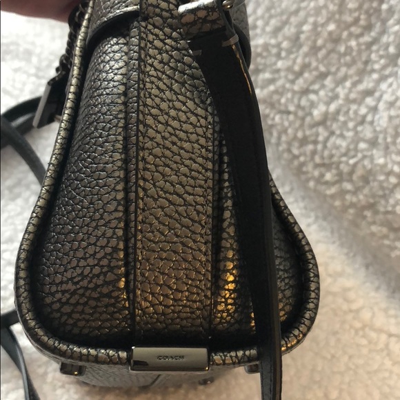 Coach Swagger - Picture 5 of 10